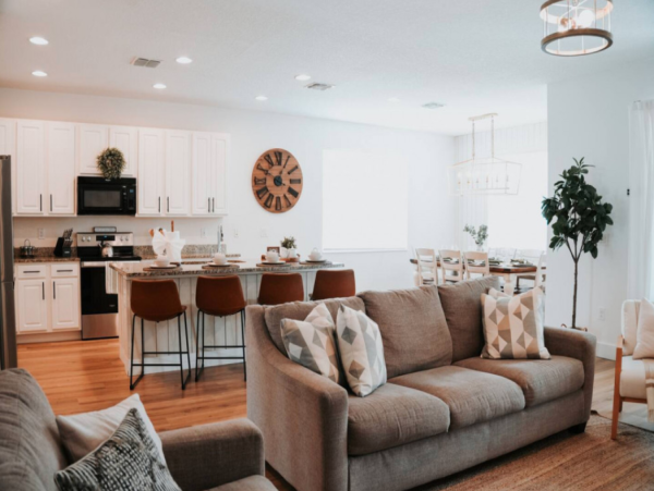 Spacious 5-Bedroom Orlando Home with Private Pool & Resort Amenities